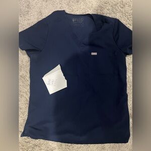 Navy medium Catarina top